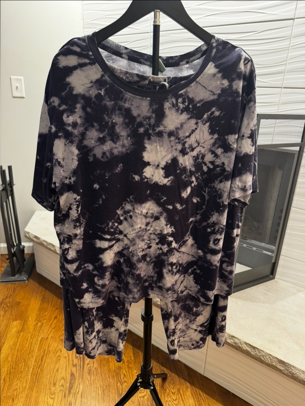 Honeydew Tie-Dye 2 piece pajamas Short Sleeve Top and cropped bottoms soft comfy